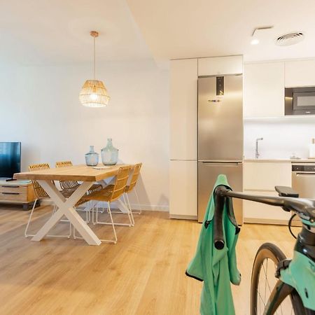 Bravissimo Gerio, 2-Bedroom Apartment Girona Bagian luar foto