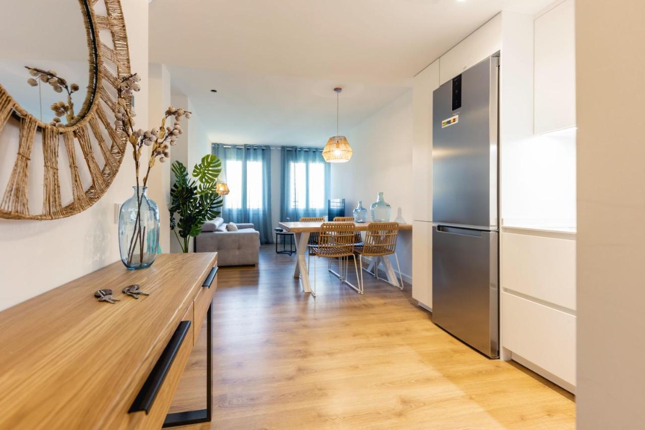 Bravissimo Gerio, 2-Bedroom Apartment Girona Bagian luar foto